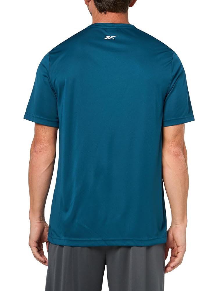 Amazon.com: Reebok Men's No Matter The Distance GFX Tee